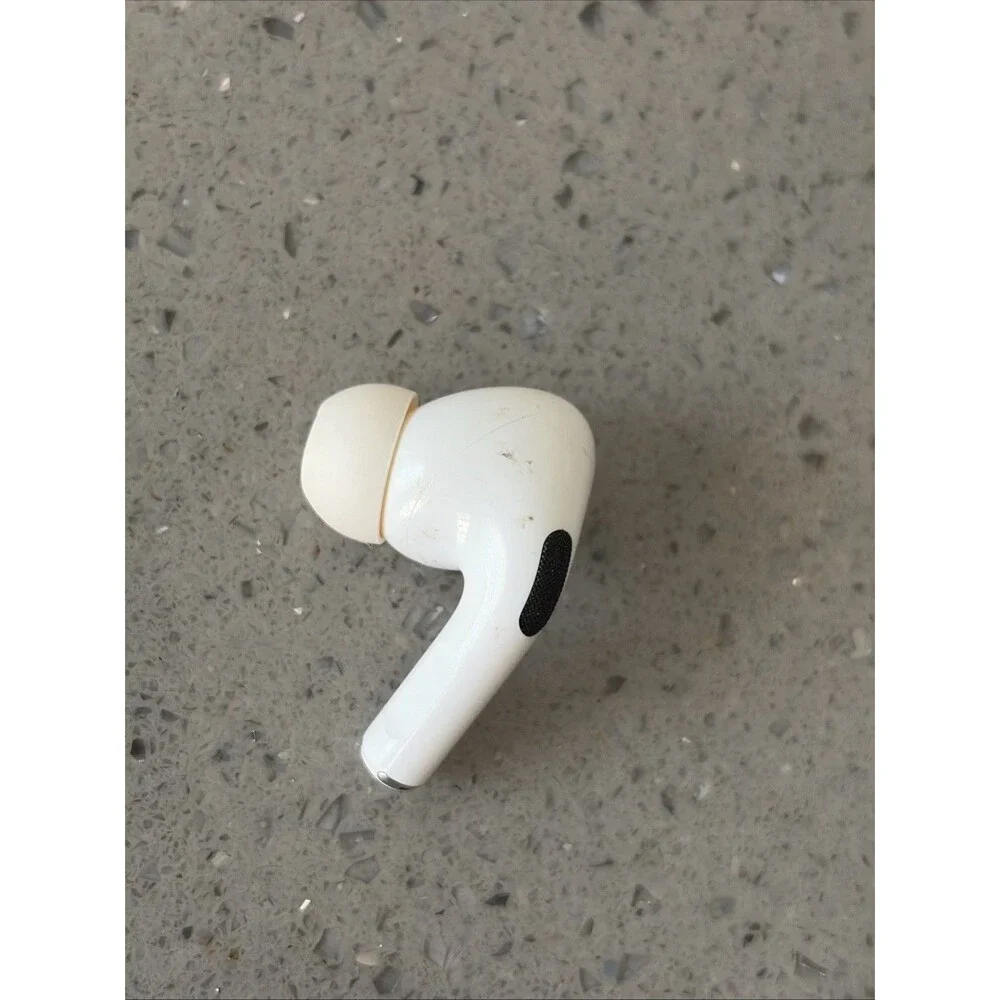 READ Apple AirPods Pro Earbud 1st Gen. LEFT Ear Only A2084 STATICK CRACKLE PARTS